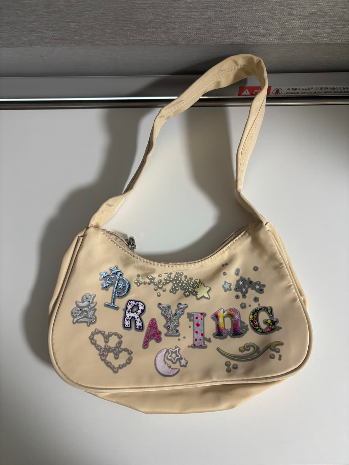 Praying 프레잉 스티커백 상품이미지2