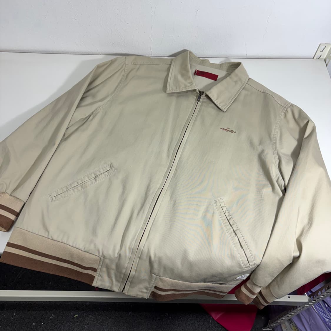 100 리바이스 레드탭 베이지 바시티자켓 상품이미지2