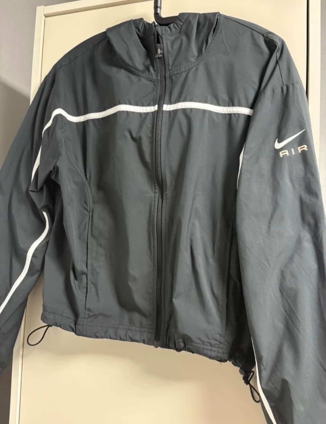 나이키 바람막이 S 상품이미지1