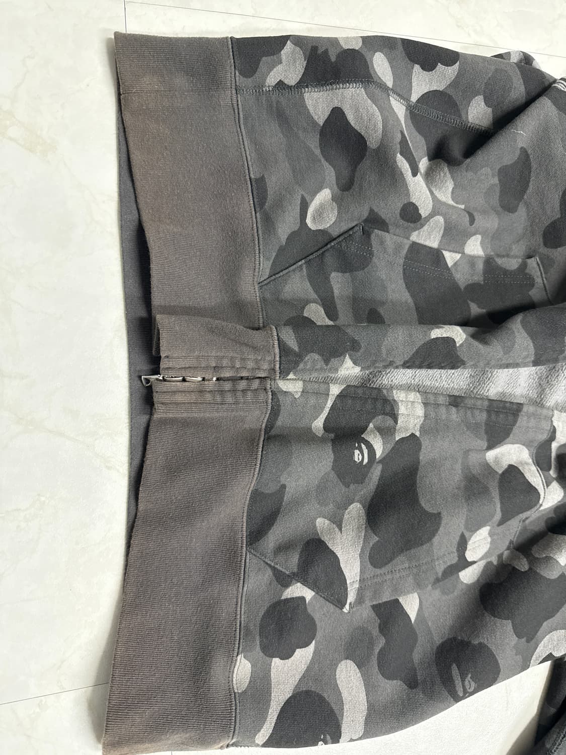 베이프 컬러 카모 타이거 샤크 와이드 풀 집 후드 블랙 XL 상품이미지10