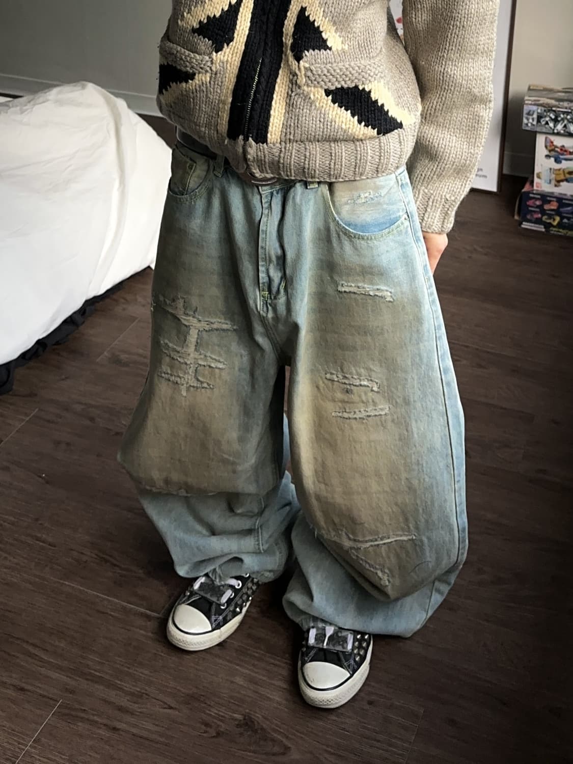 Decency Concept 빈티지 워싱 스크래치 와이드 진 상품이미지1