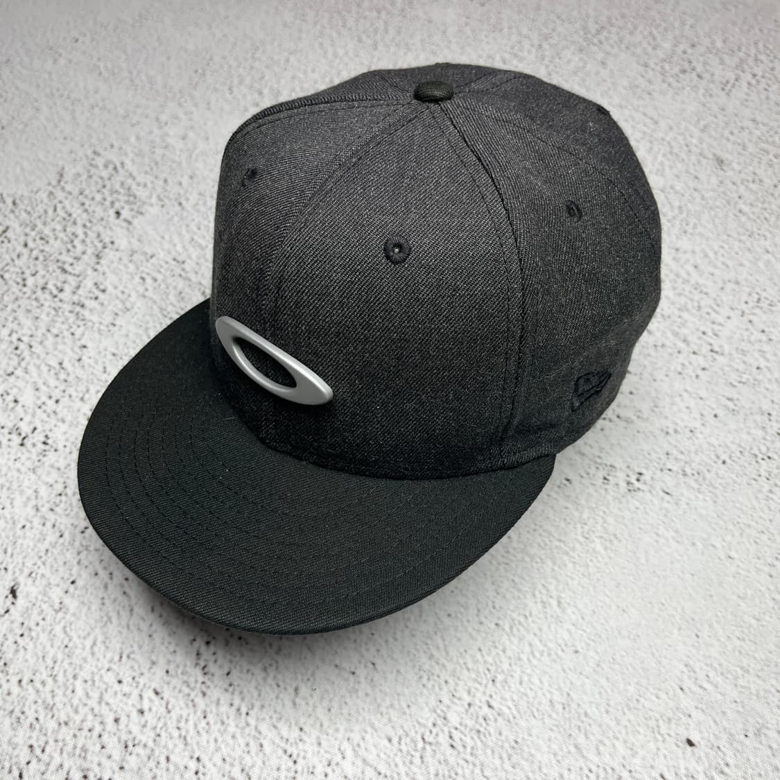 Oakley Metal Ellipse New Era Snapback 상품이미지1