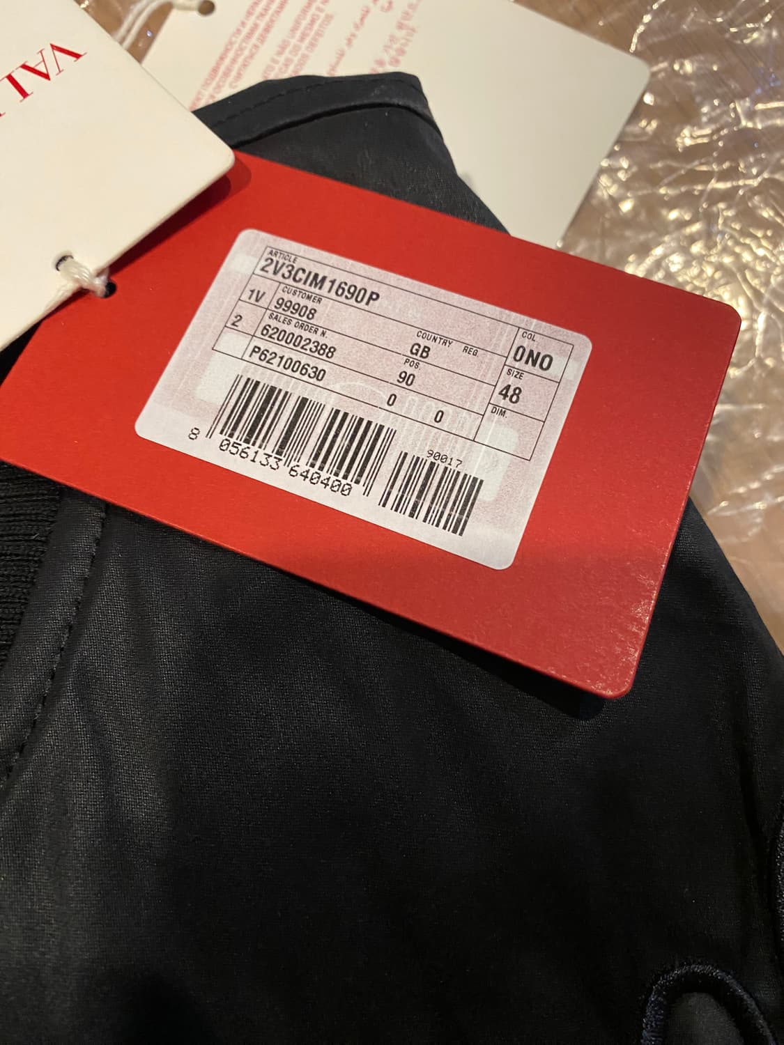 [M] 발렌티노 남성 로고 자수 패치 코튼 봄버 자켓 2V3CIM1690 상품이미지4