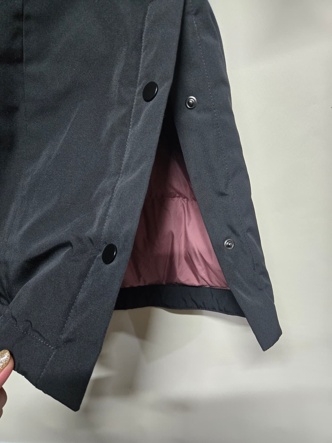 베네통 블랙 구스 롱 패딩 코트 44 모자X 상품이미지6