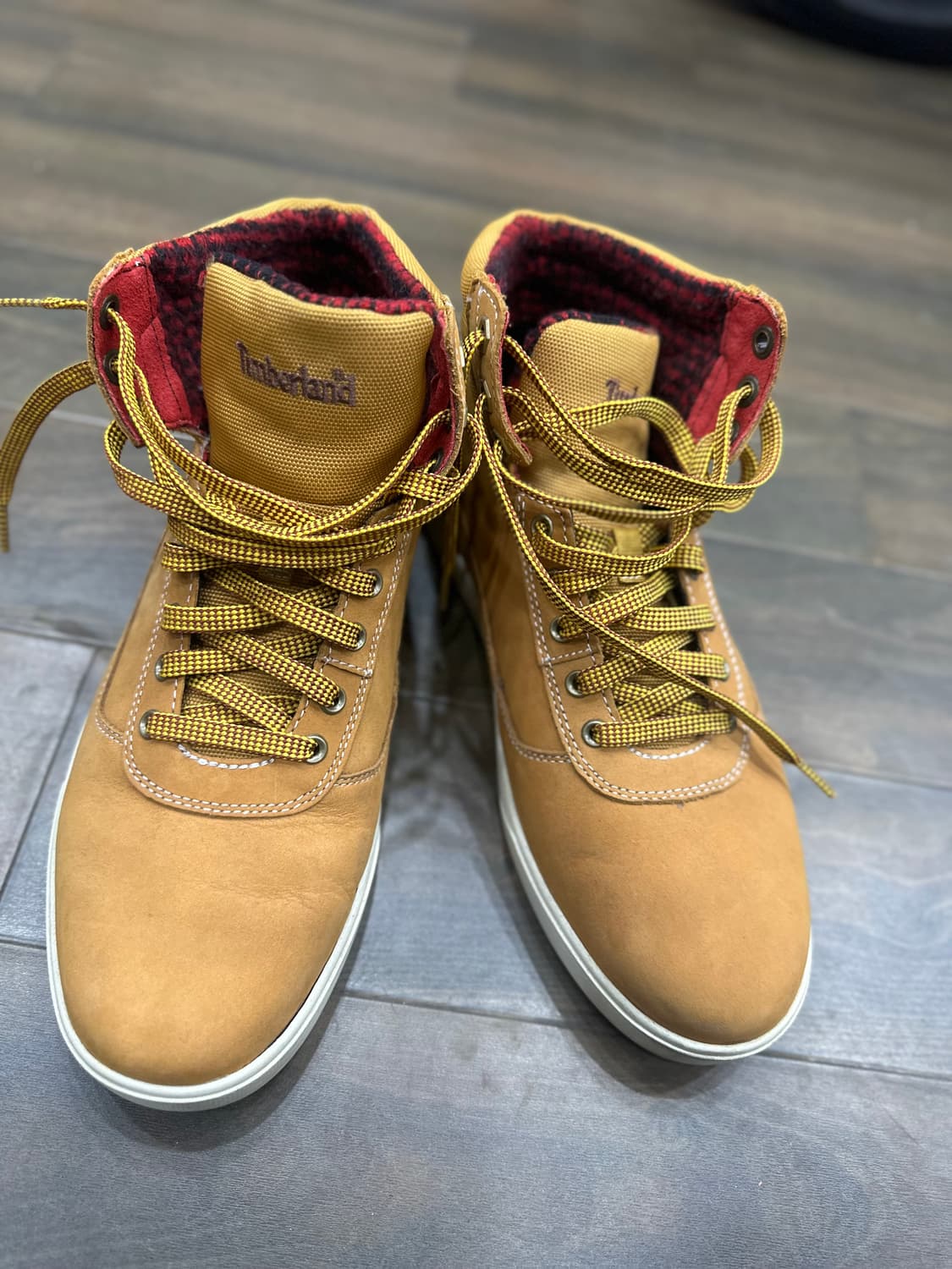 팀버랜드 누벅 하이탑 스니커즈 255 상품이미지2