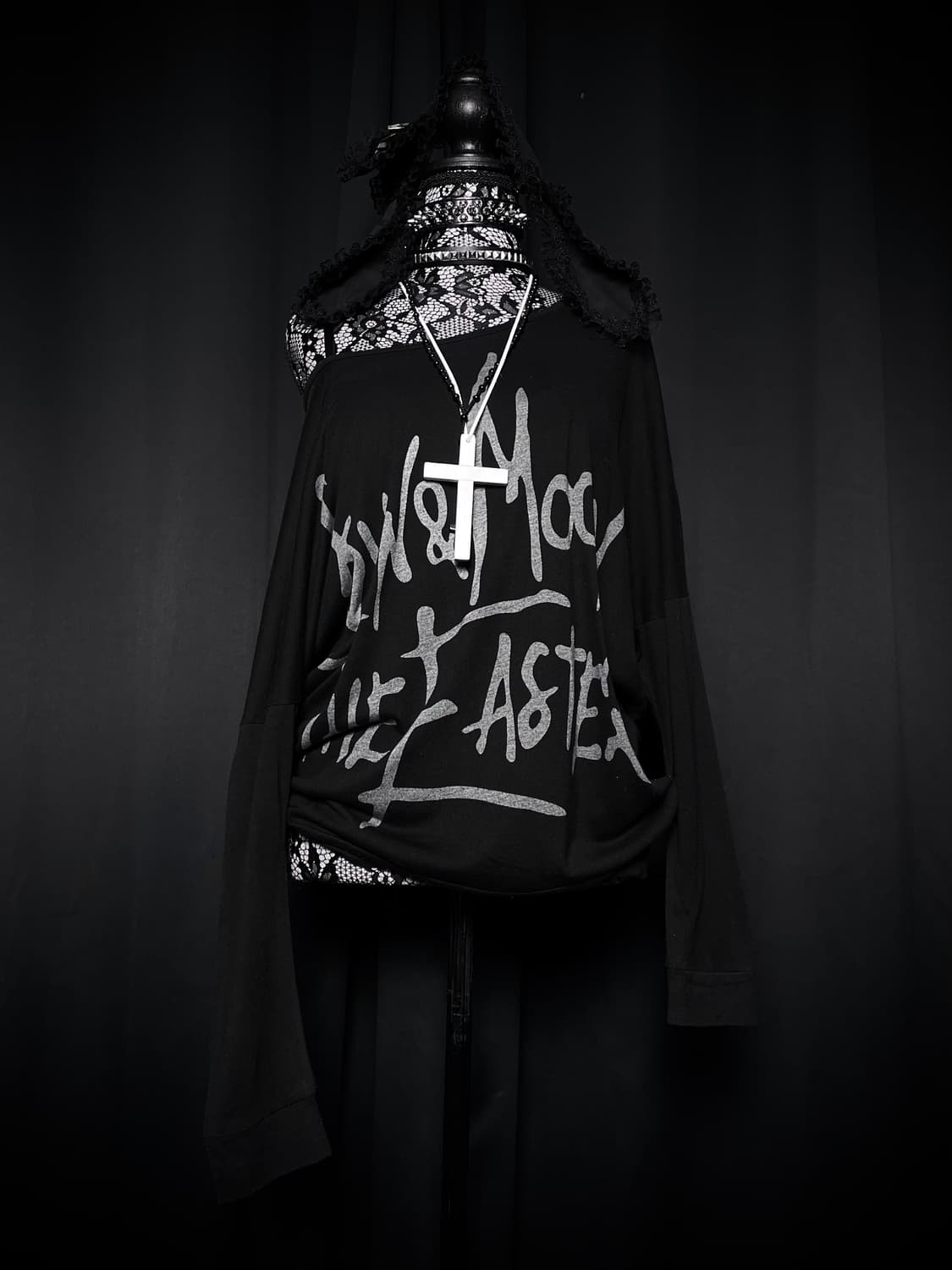 JPN 펑크 레터링 오프숄더 롱슬리브 상품이미지2