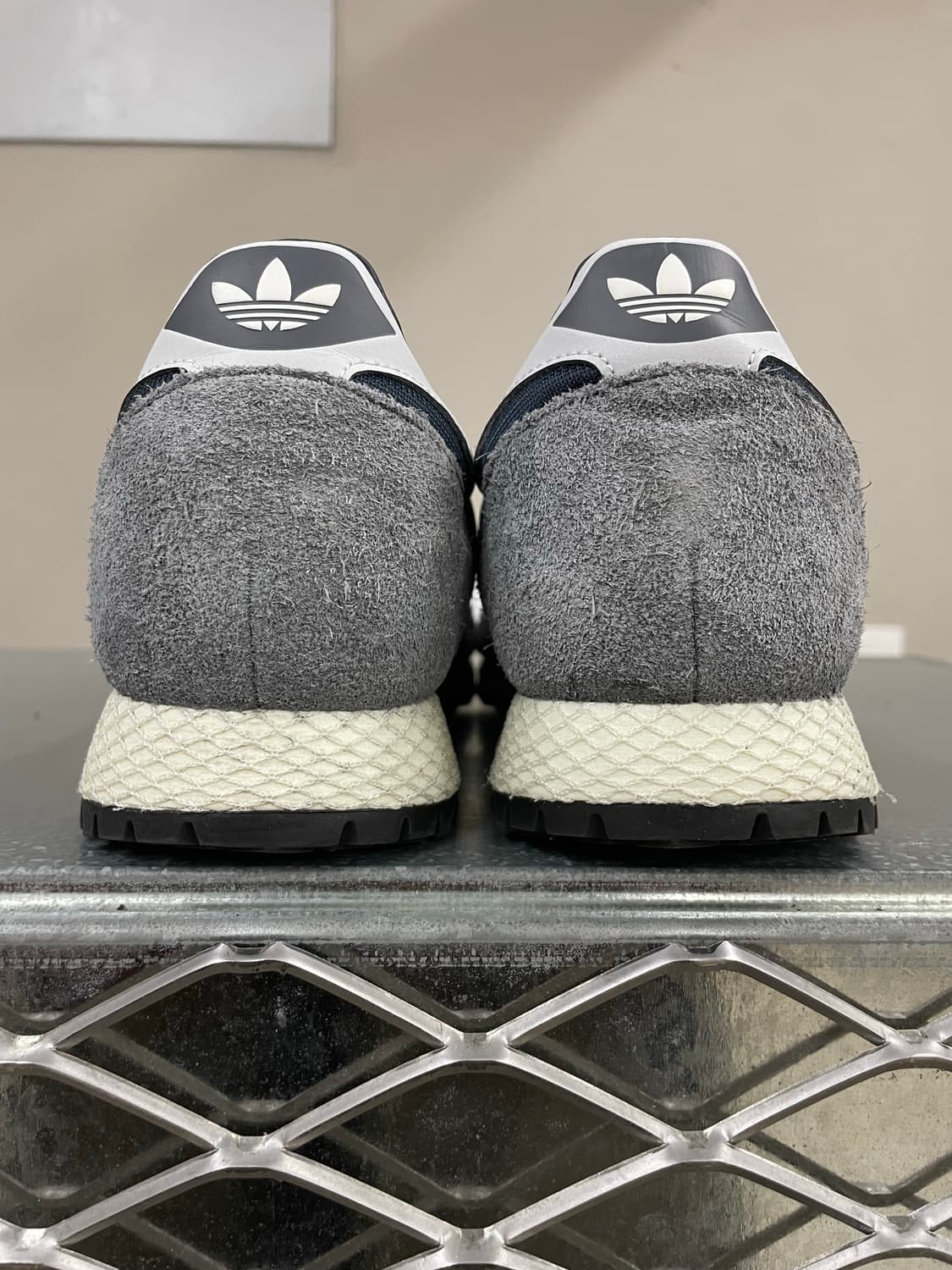 아디다스 뉴욕 오로라 잉크 그레이원 290 (gr-4396) 상품이미지3