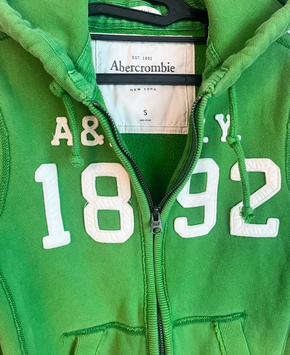 아베크롬비 뉴욕 스펠로고 대장 말차 후드집업 [S] 상품이미지4