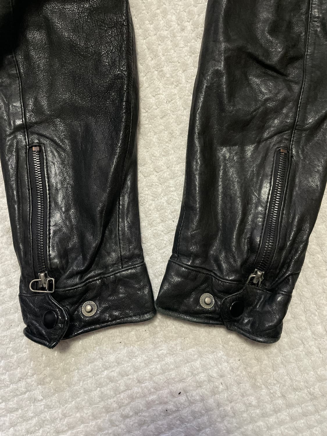 웨스턴 무드 이테리 램스킨 양가죽 절개 포켓 레더 자켓 상품이미지7