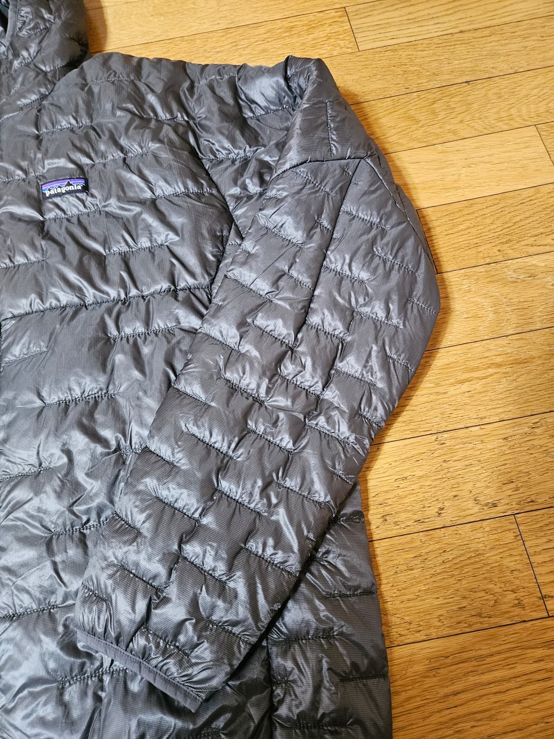 파타고니아 마이크로퍼프 후디 경량 패딩 새상품 상품이미지6