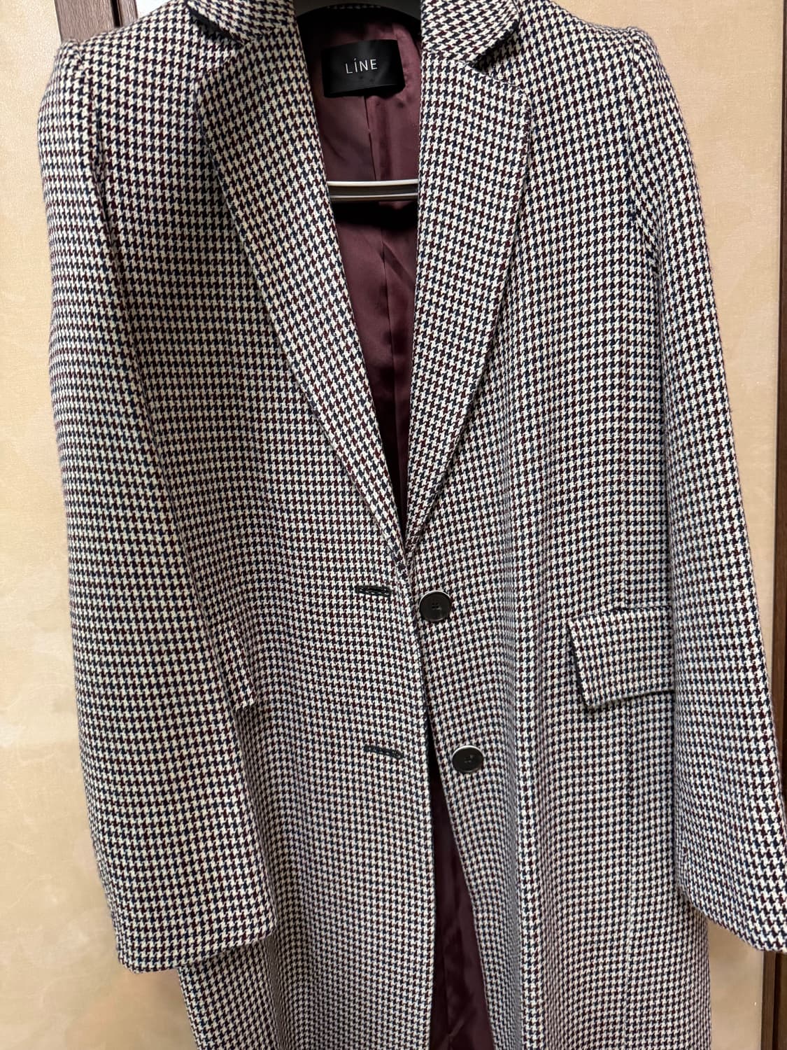 새상품 라인 체크코트 버건디 55사이즈 상품이미지1