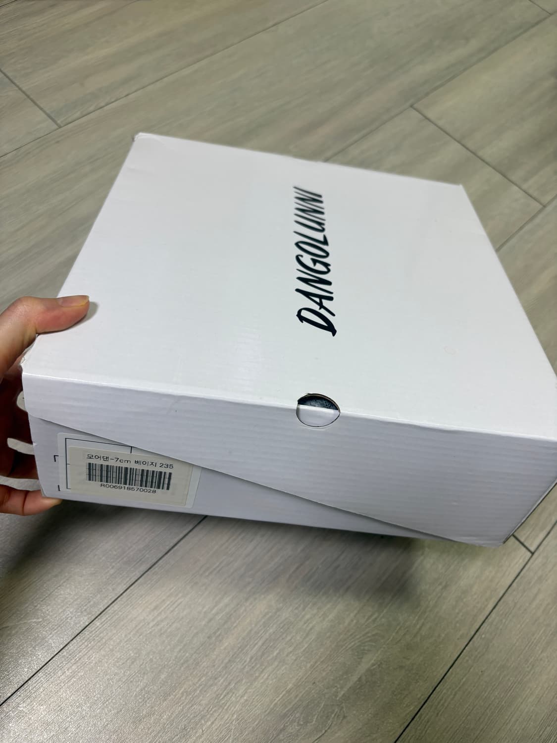 단골언니 스퀘어 앵클부츠 베이지 7cm 235사이즈(새상품) 상품이미지6