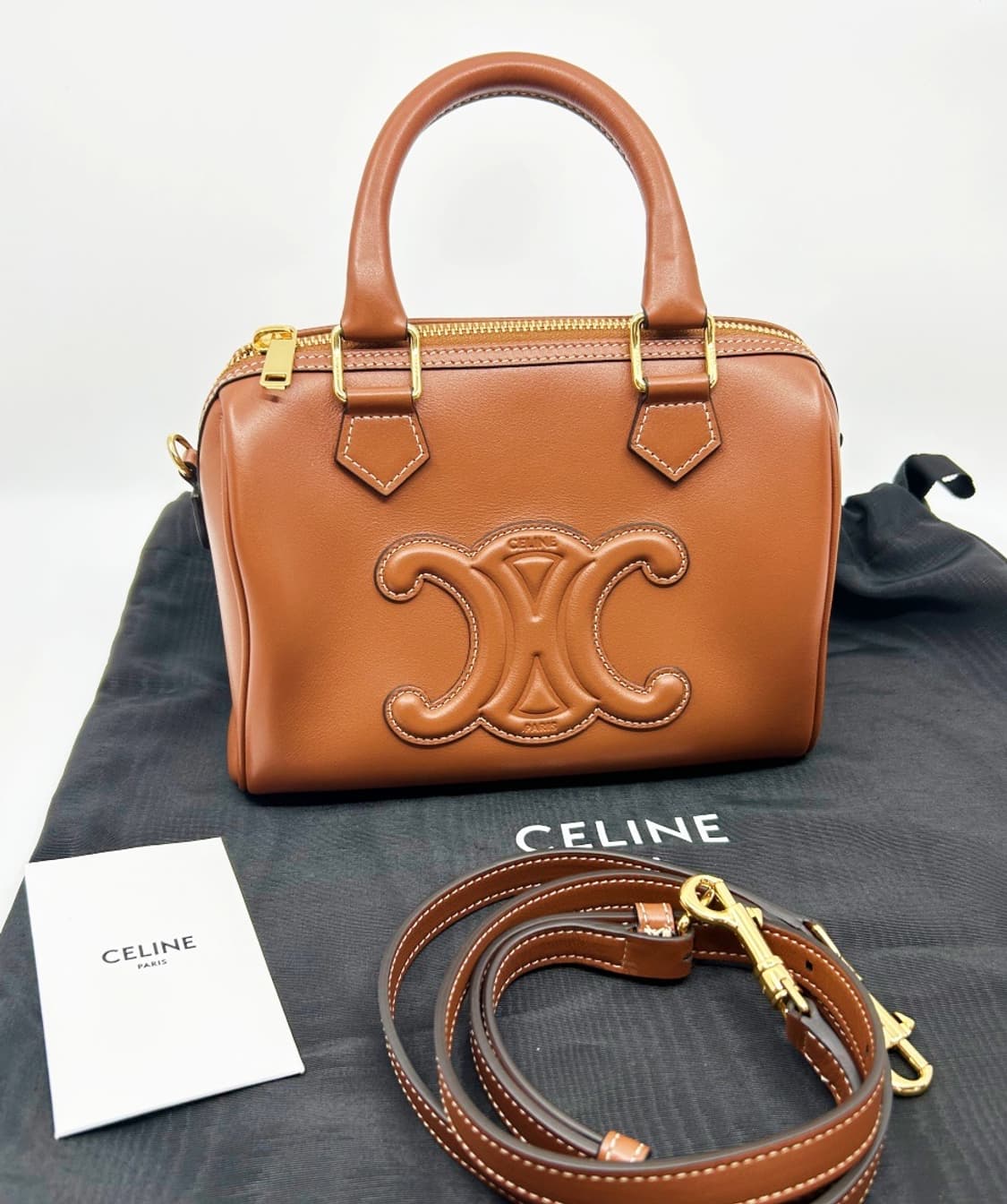 셀린느 보스턴 스몰 트리옹프 탄 113773DU3 04LU 상품이미지3