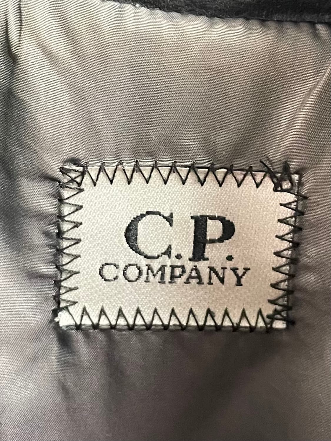 CP컴퍼니 고글 나일론 후드 다운 패딩 (on.471)    상품이미지5