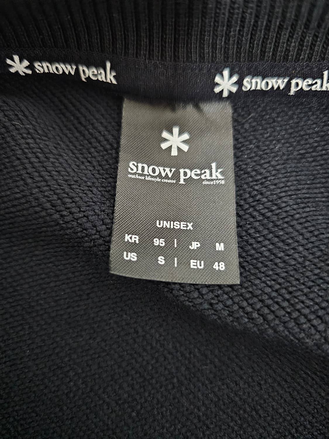 스노우피크 블랙 로고 맨투맨 티셔츠 95 상품이미지3