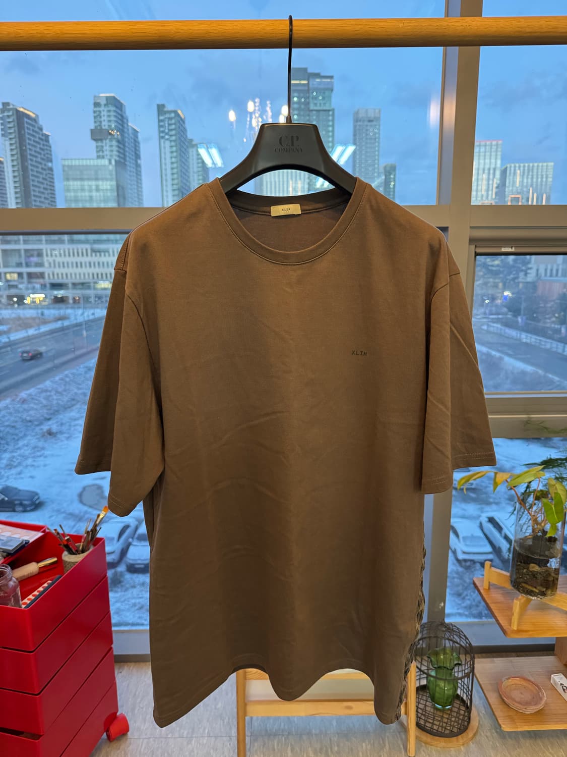 엑슬림 Xlim EP.5 Synopsis 01 브라운 반팔 상품이미지1