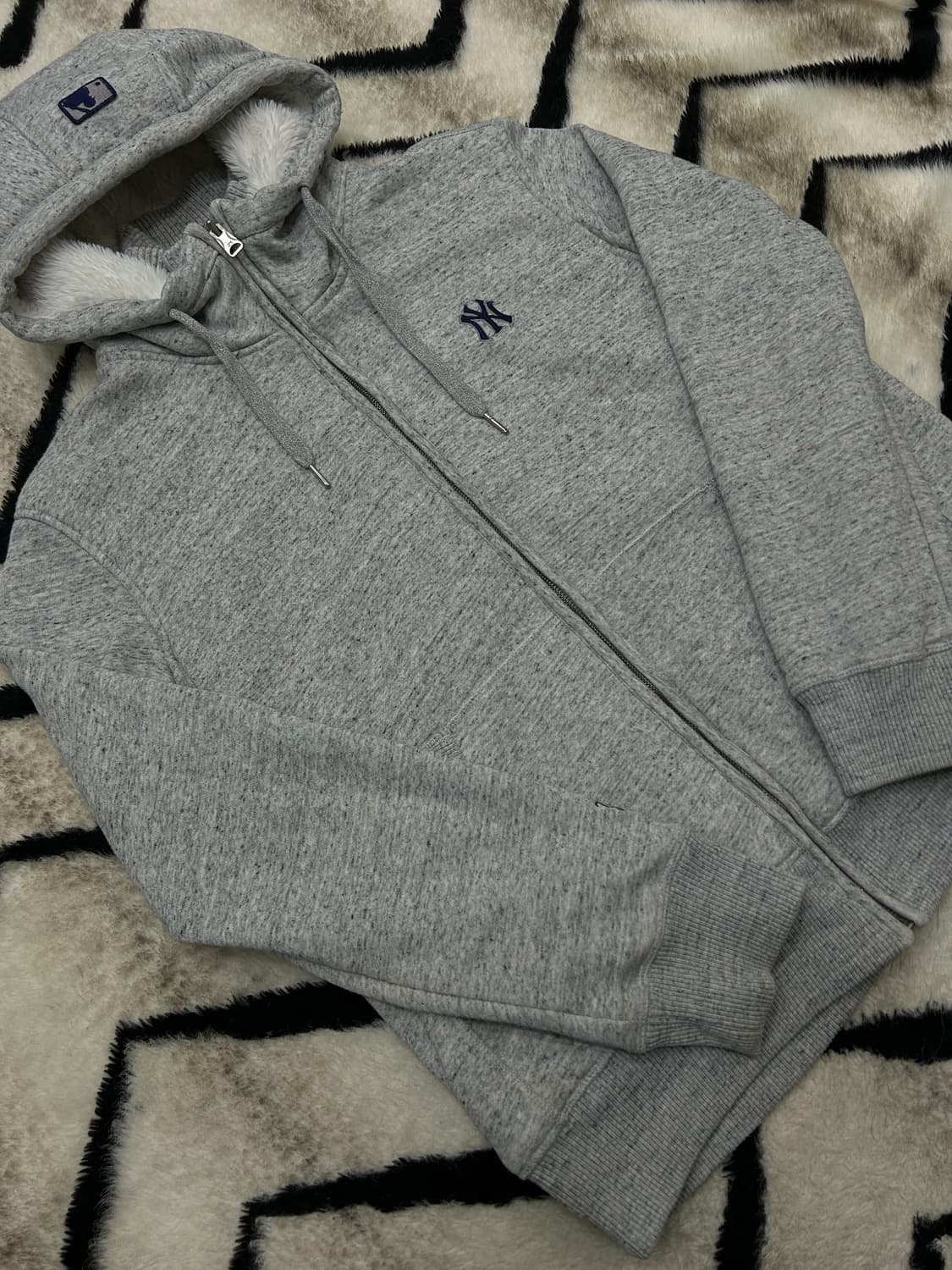 [L]MLB 뉴욕양키스 보아 후드집업/그레이 상품이미지2