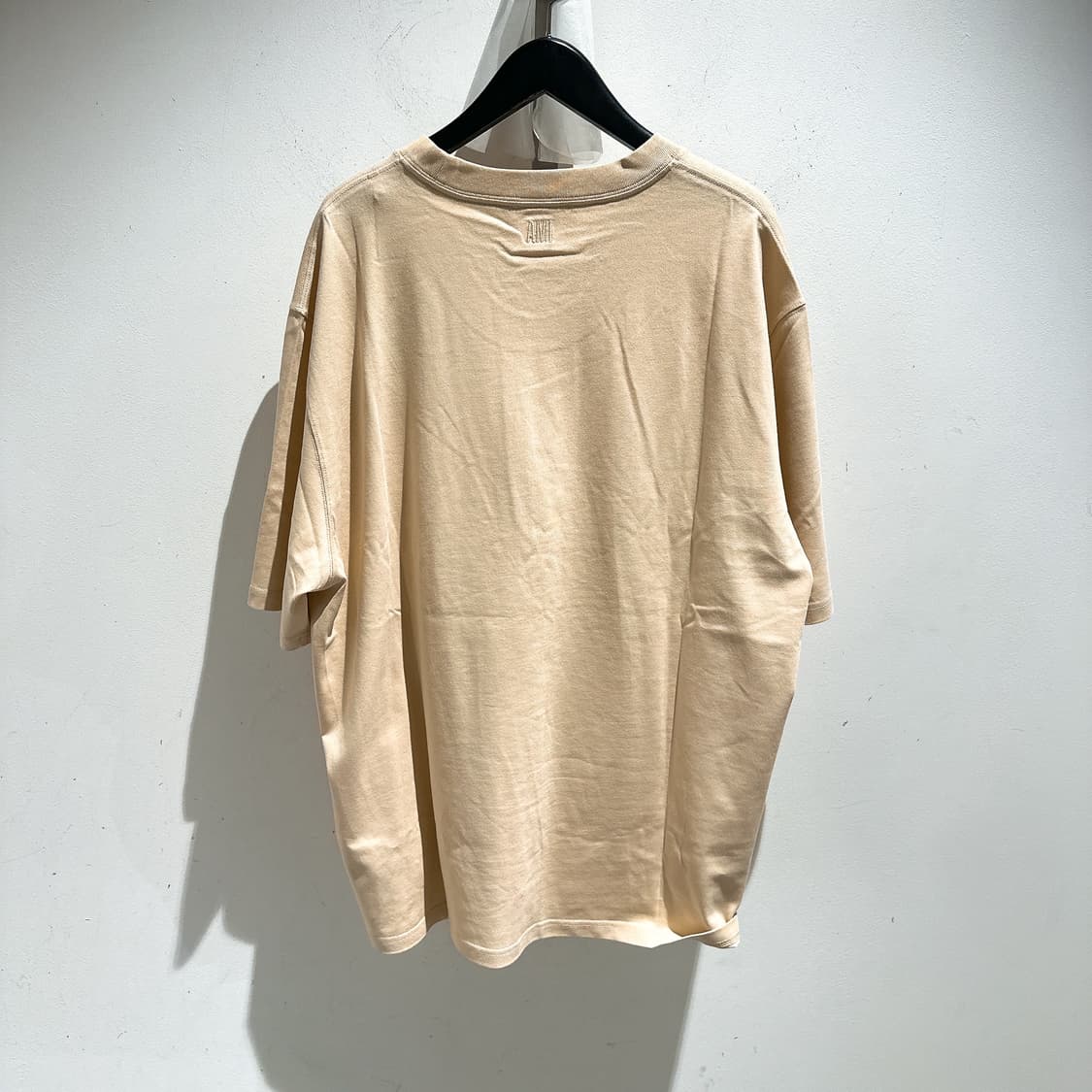 아미 남성 베이지 톤온톤 하트 로고 상품이미지4