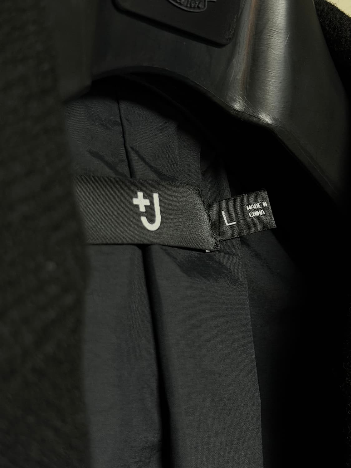 [L] 유니클로 질샌더 울블렌드 자켓 블랙 상품이미지3