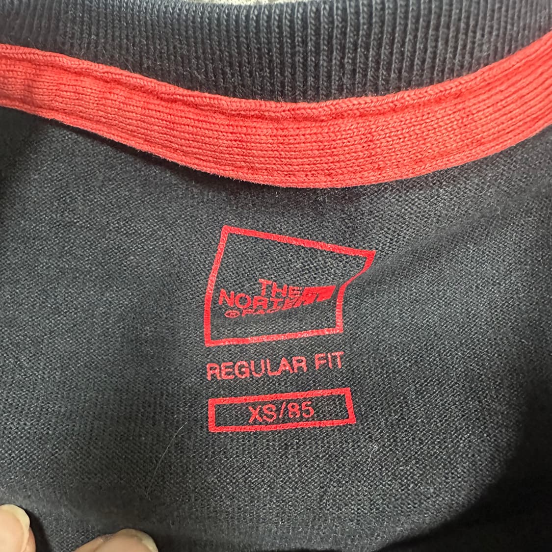 ✨ (바배) 노스페이스 빅로고 블랙 롱슬리브 상품이미지3