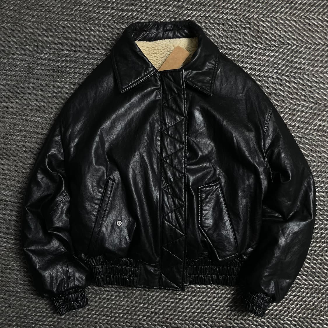 쥬시쥬디 우먼스 리버시블 가죽×플리스 크롭 쉐르파 레더자켓o 5087 상품이미지3