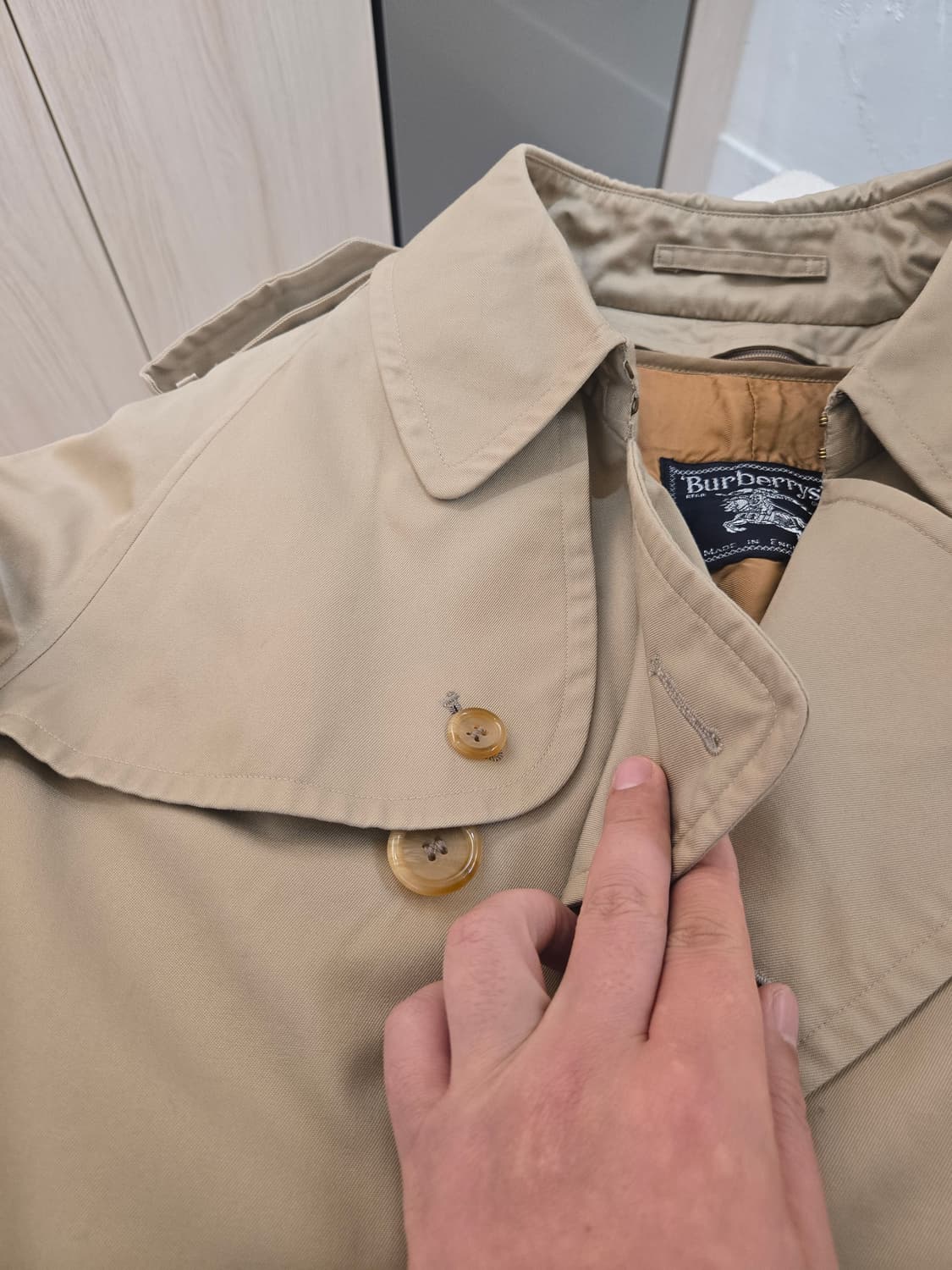 버버리 헤리티지 트렌치코트 (탈착 내피)베이지 52 상품이미지7