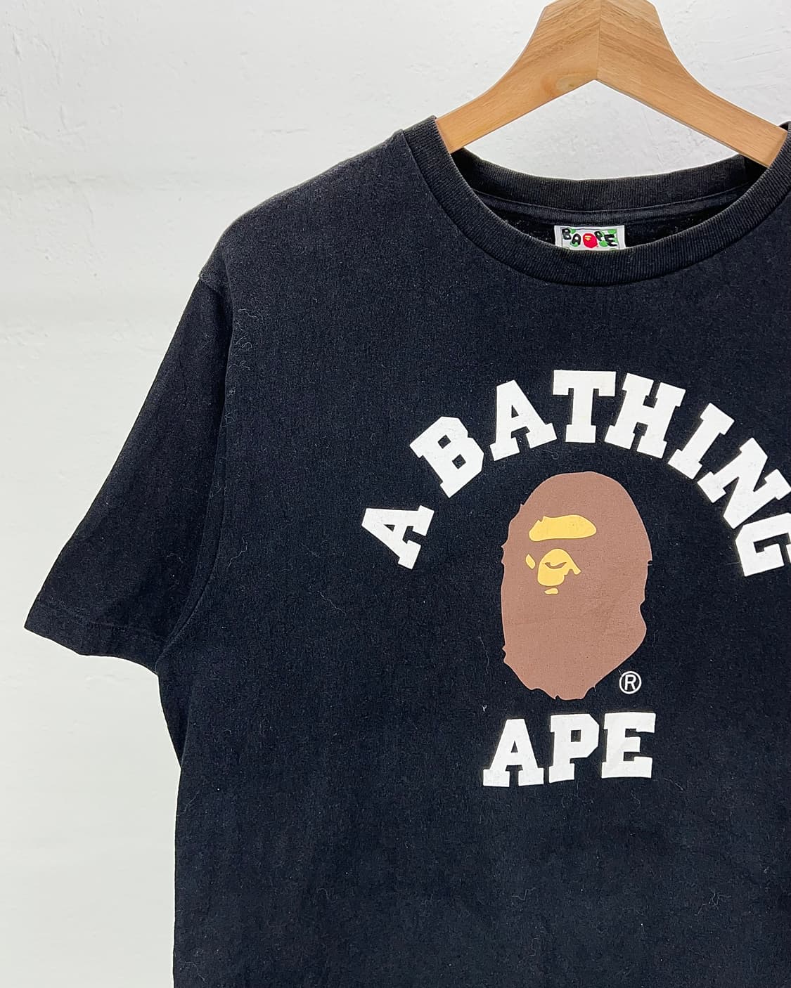 베이프 블랙 컬리지 빅 사루 티셔츠 상품이미지2