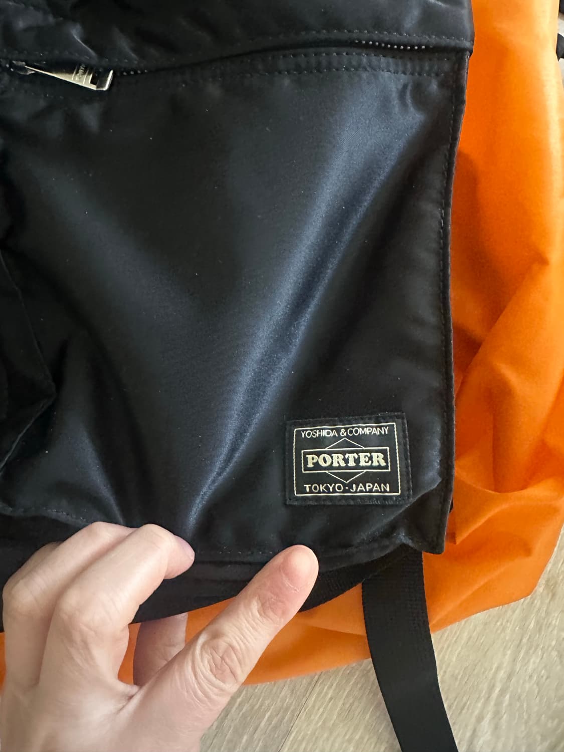 포터 올 뉴 탱커 럭색 블랙 백팩 상품이미지2