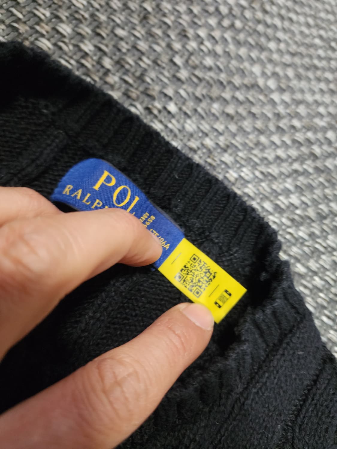 폴로 랄프로렌 블랙 케이블 니트 m사이즈  상품이미지3