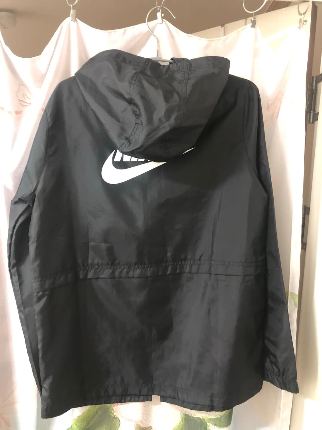 나이키 반집업 바람막이 상품이미지2