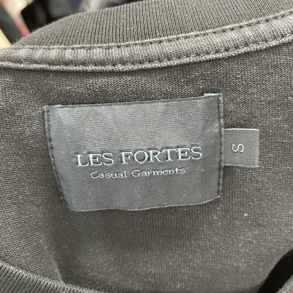 LES FORTES 여성 나비프린트 반팔티 블랙 S 상품이미지4