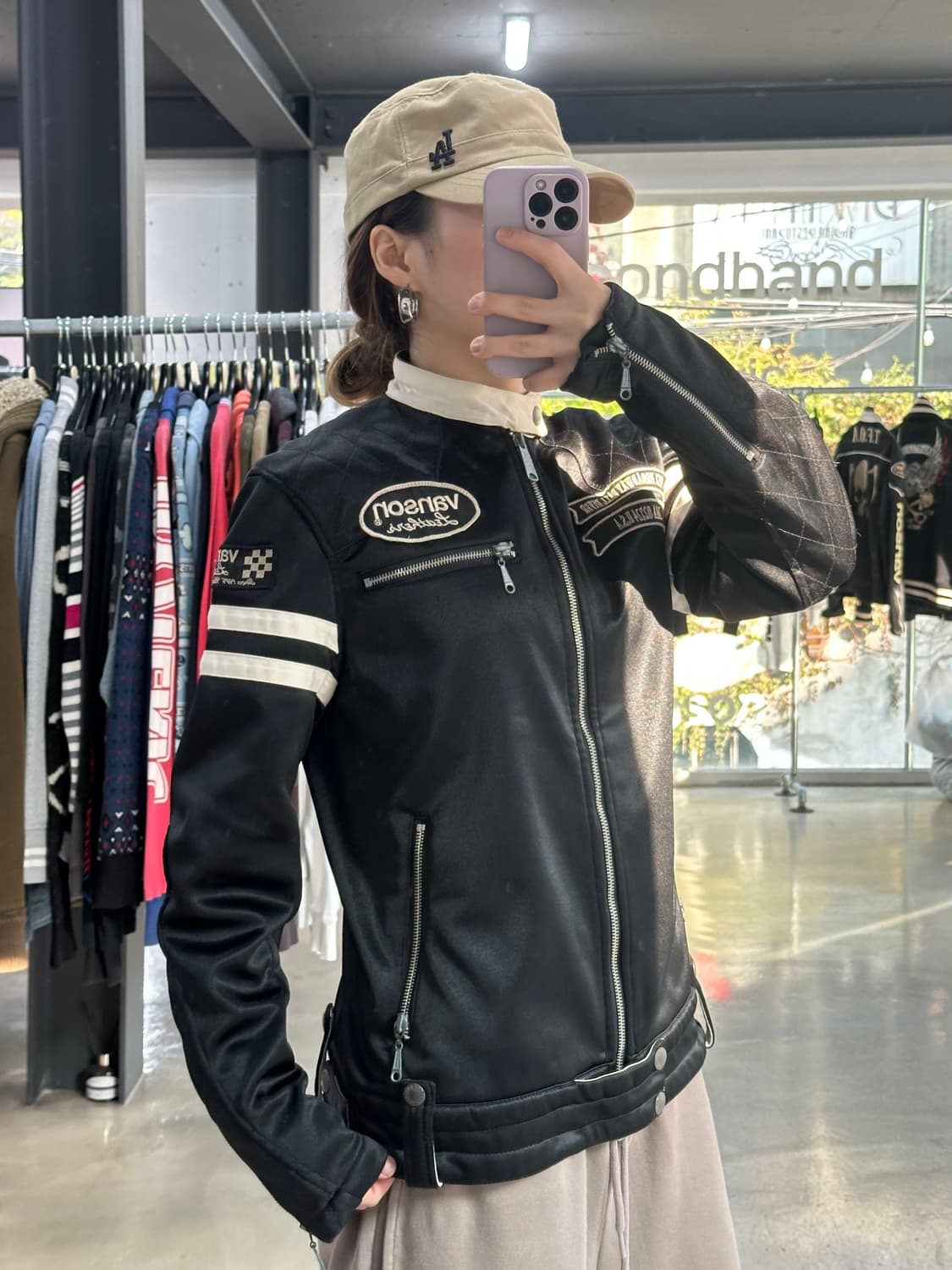 벤슨 윙자수 넥버클 투웨이 라이더자켓 상품이미지2