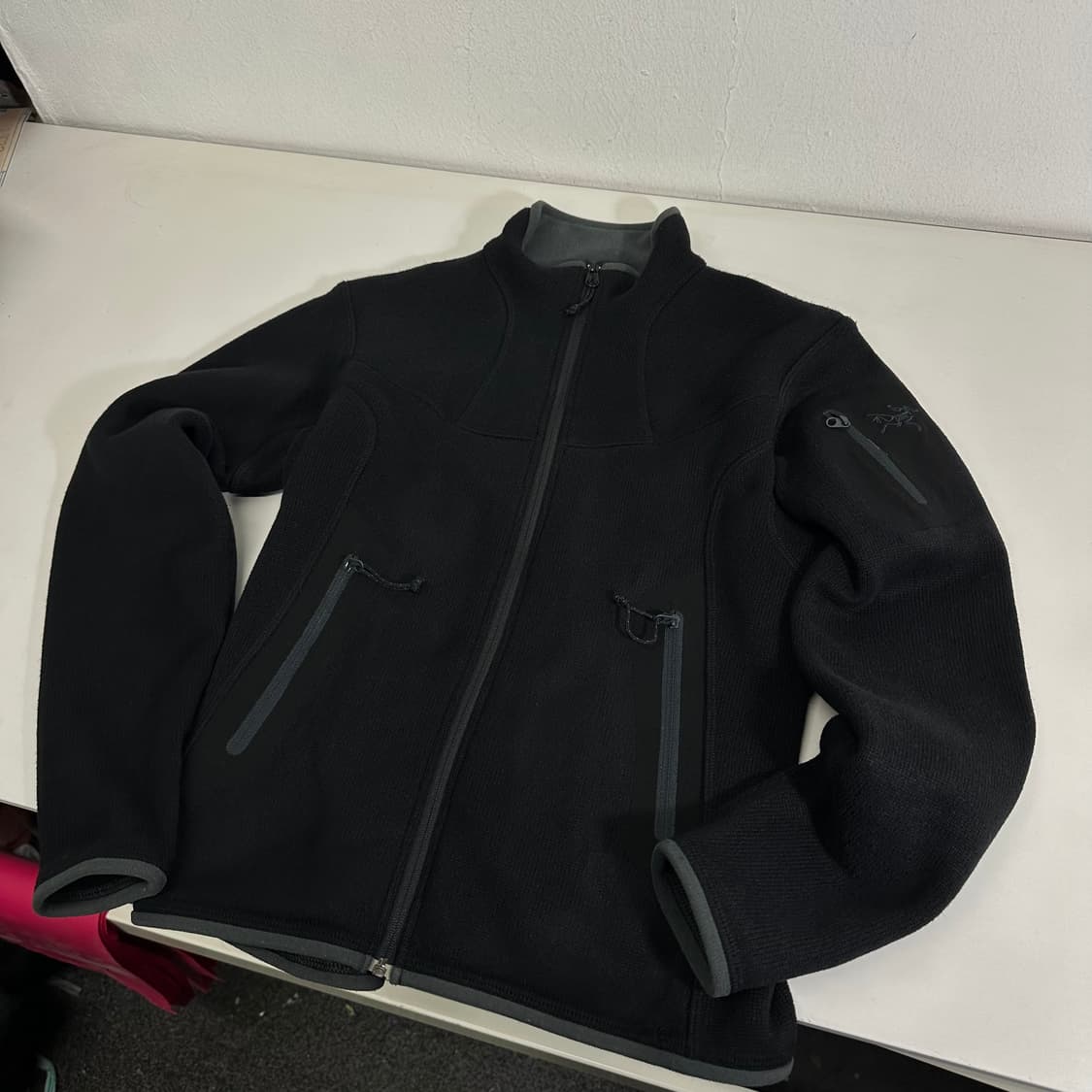 우먼XS-S 아크테릭스 블랙 팔로고 폴라텍 플리스 집업 자켓 상품이미지2
