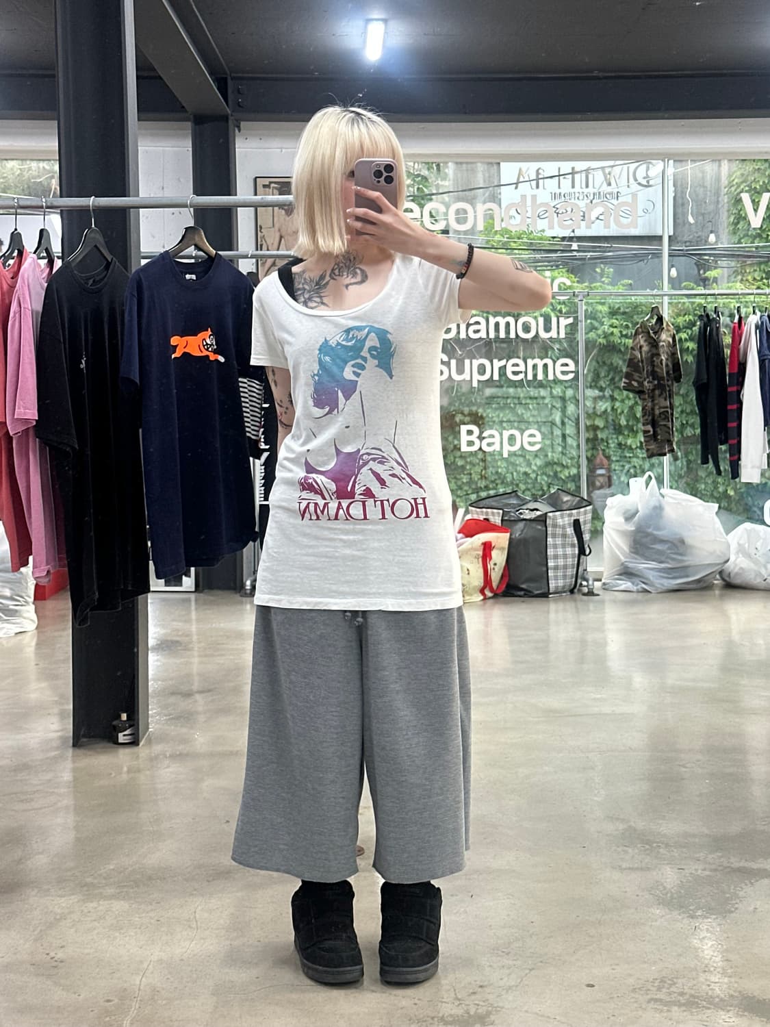 히스테릭 글래머 Hot Damn 그래픽 반팔 티셔츠 상품이미지2