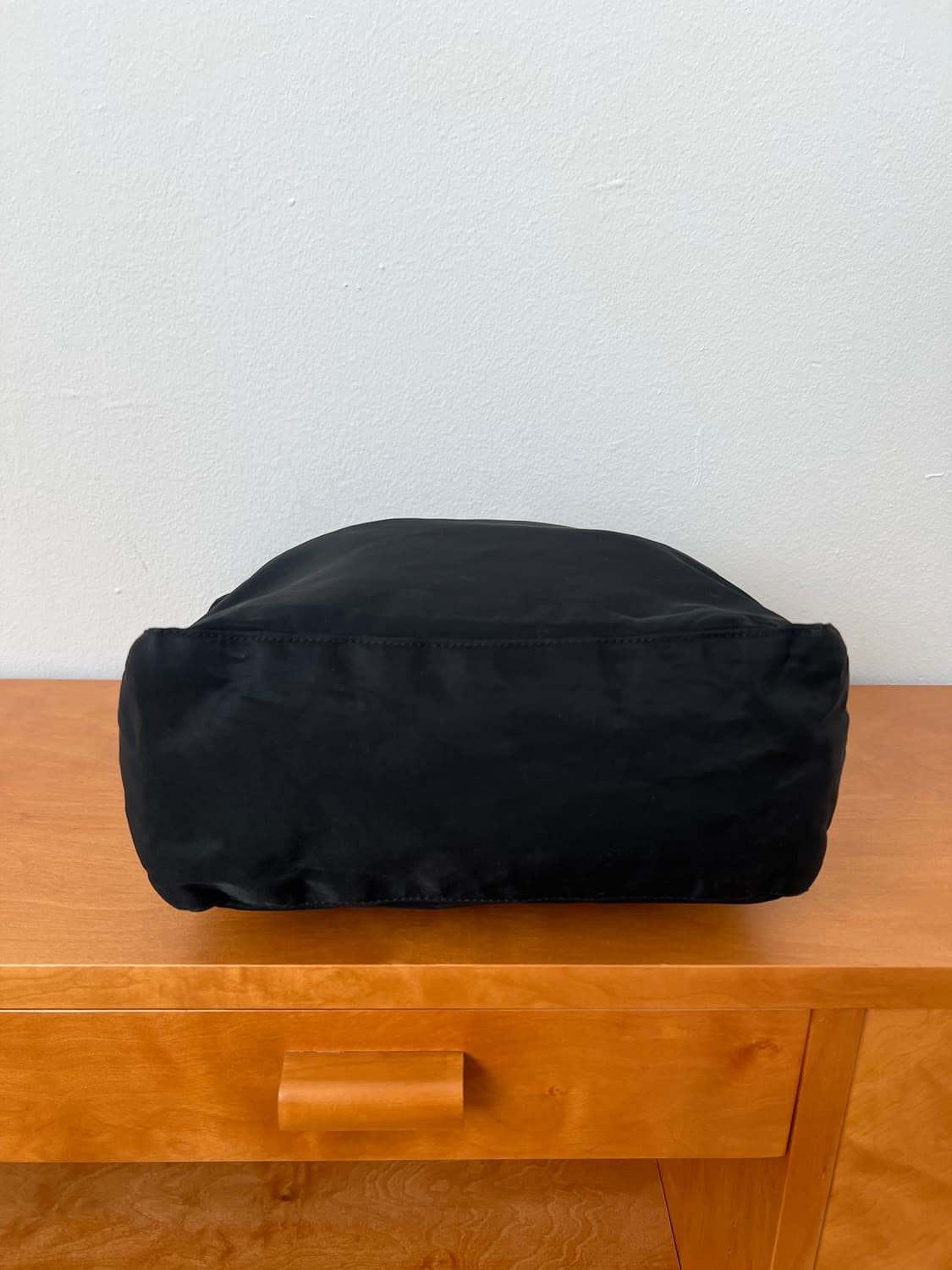 프라다 포코노 나일론 스몰 숄더백 상품이미지9