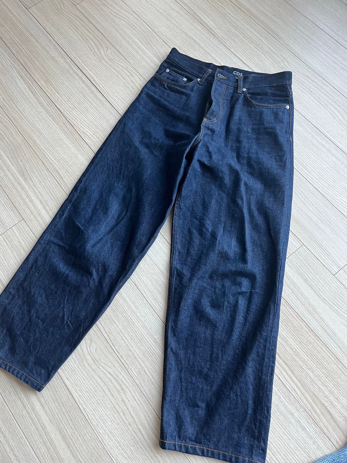 COS 코스 셀비지 데님 30 상품이미지3