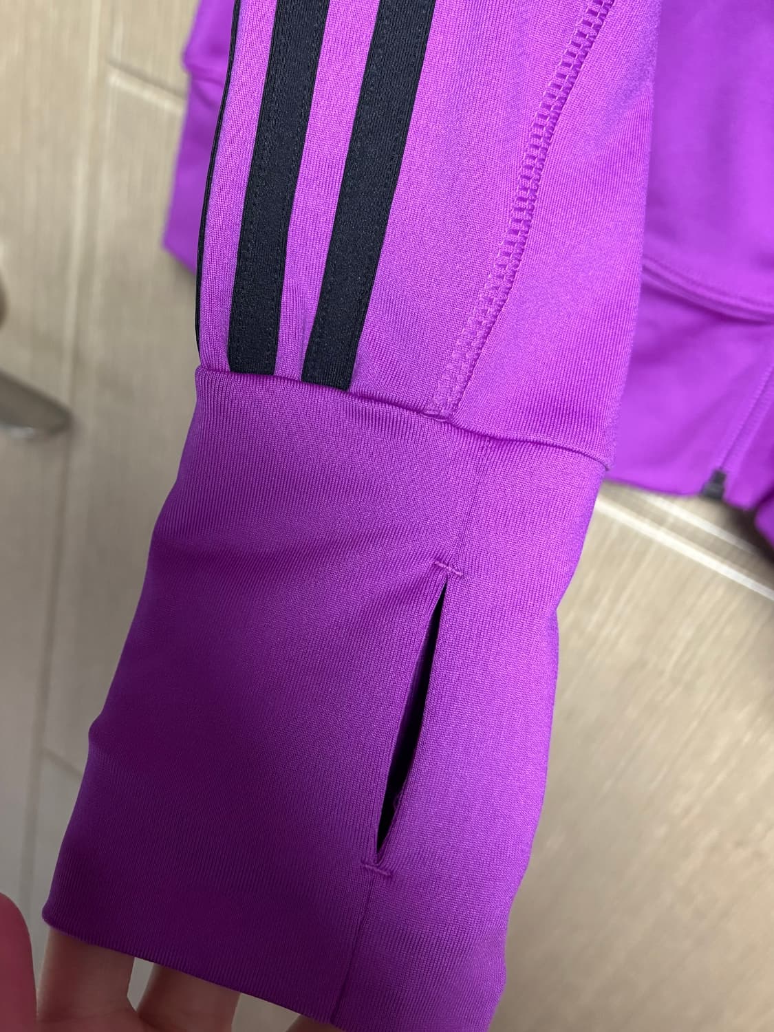 쿠로미깔 아디다스 져지 상품이미지4