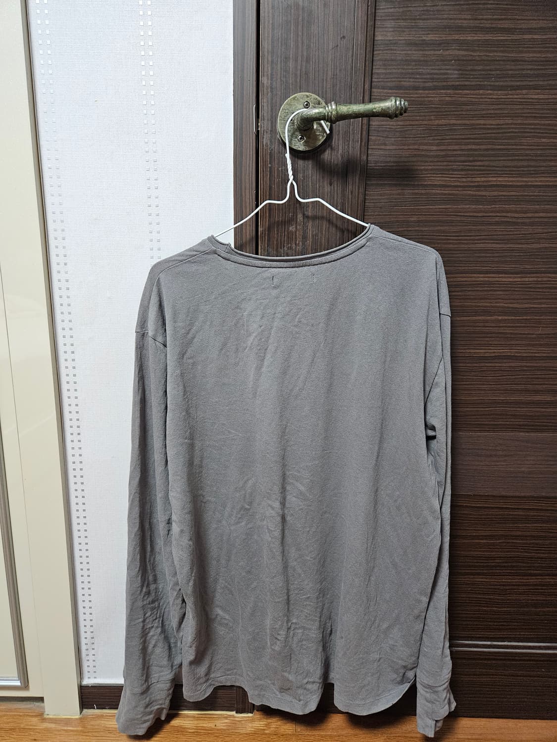 해칭룸 boxer tee grey 상품이미지3