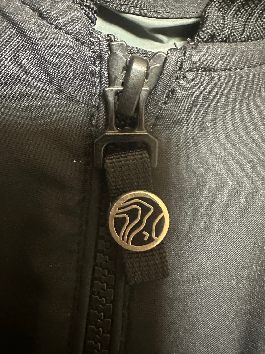 디스커버리 익스페디션 블랙 봄버 자켓 상품이미지6