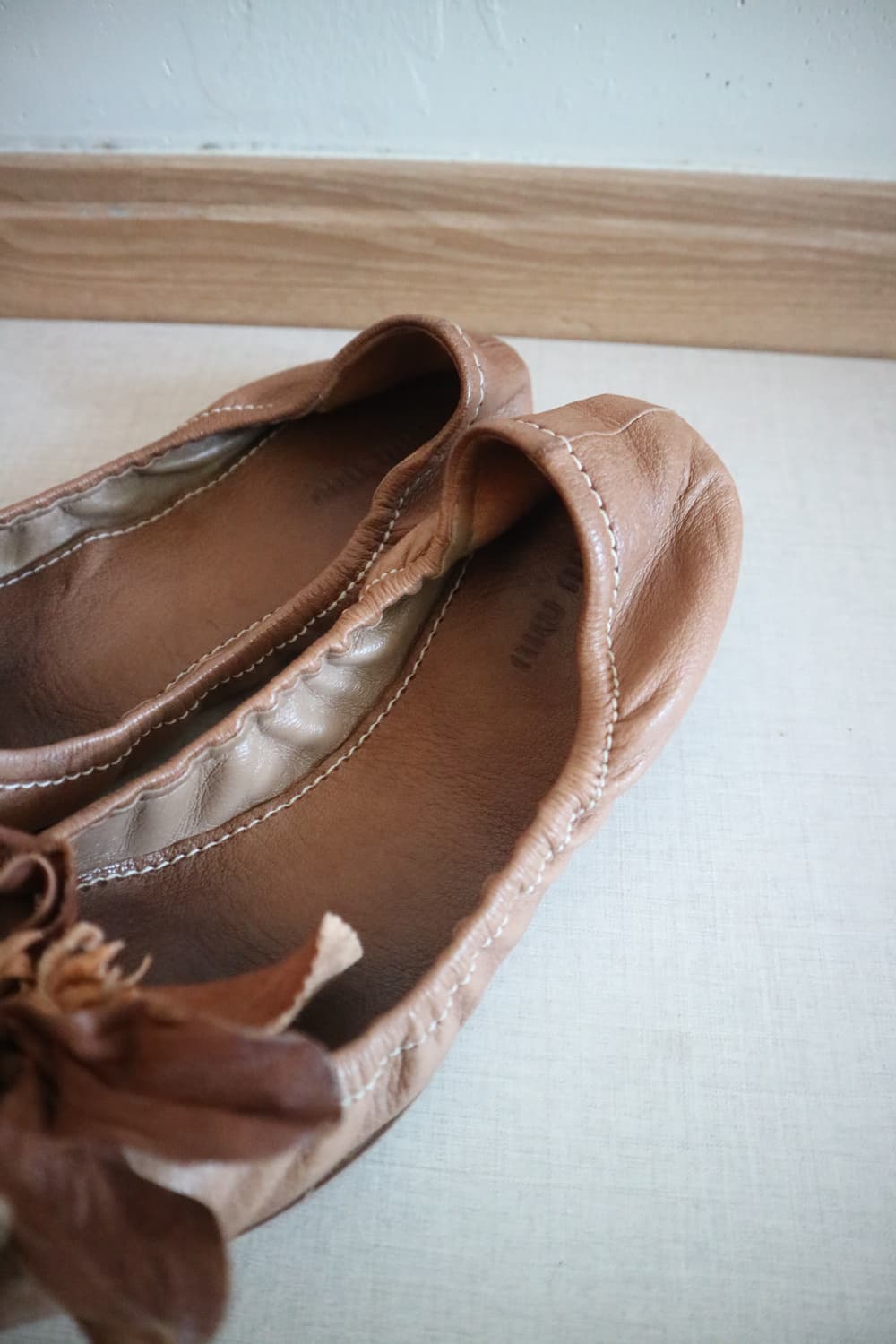 Miu Miu flat shoes 상품이미지5