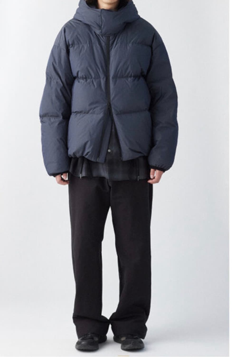 3) 해칭룸 후디드 다운 푸퍼 차콜 패딩 상품이미지9