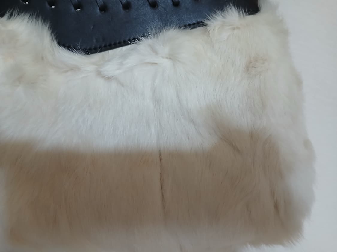 새상품 화이트 퍼 숄더백 토트백 가방 토끼털 가죽 미니 크로스백 핸드백 상품이미지4