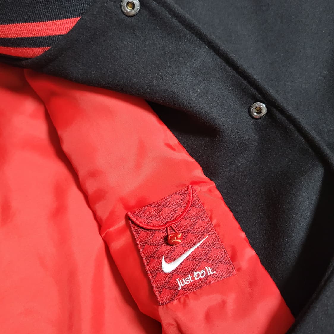 나이키 바시티 자켓 블랙 색상 3Xl 새상품 상품이미지8