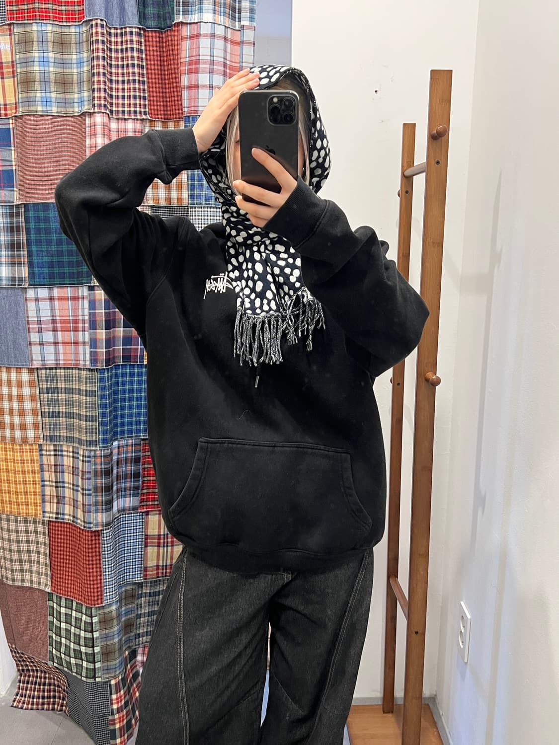 스투시 베이직 후드티 블랙 상품이미지1