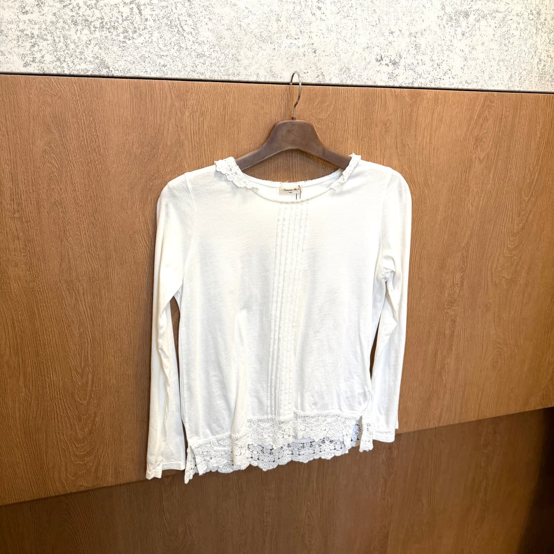 빈티지 롱슬리브 티셔츠 레이스 카라 핀턱 디테일 아이보리 상품이미지1