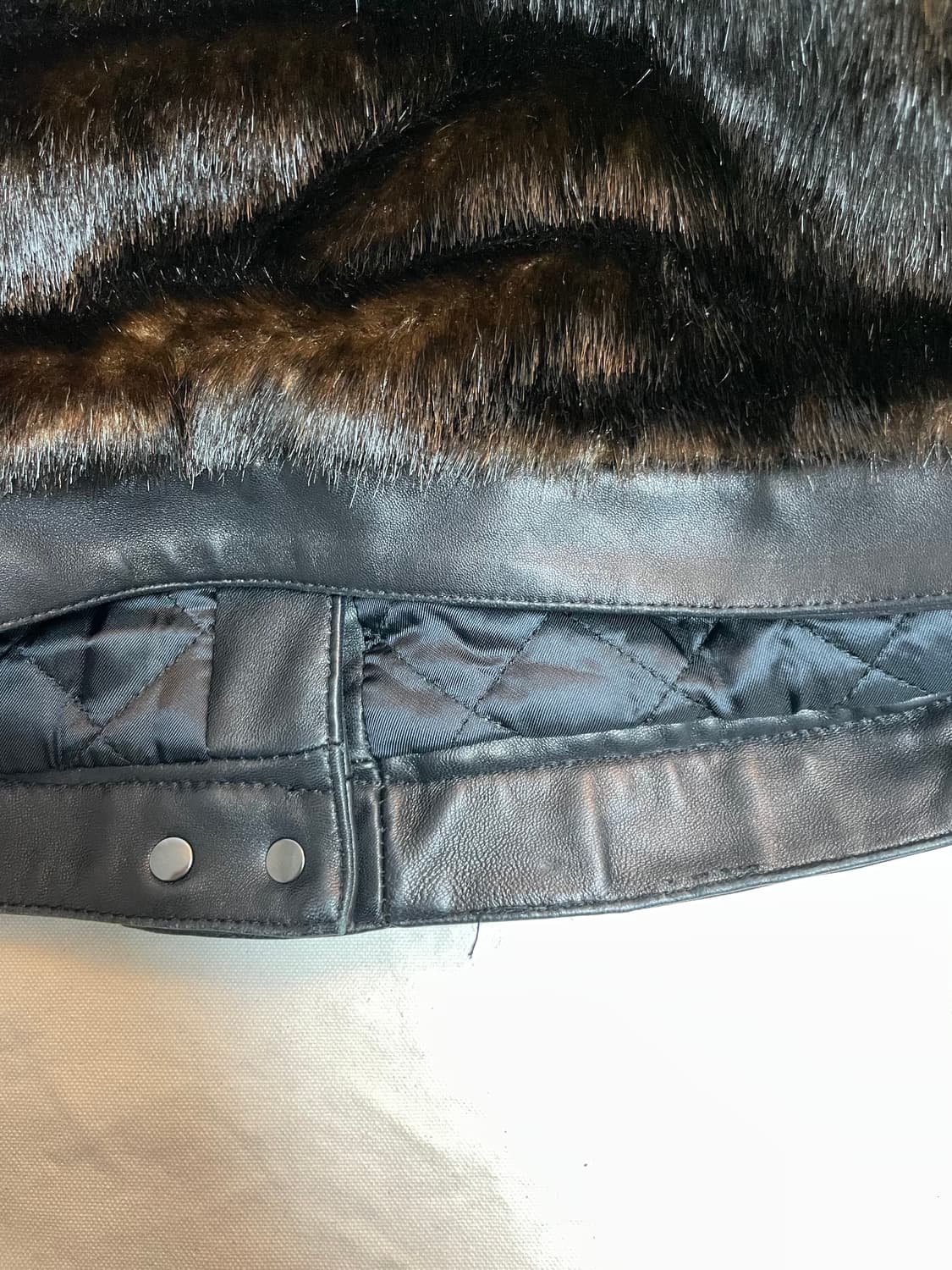 H&M 페이크퍼 코트  상품이미지10