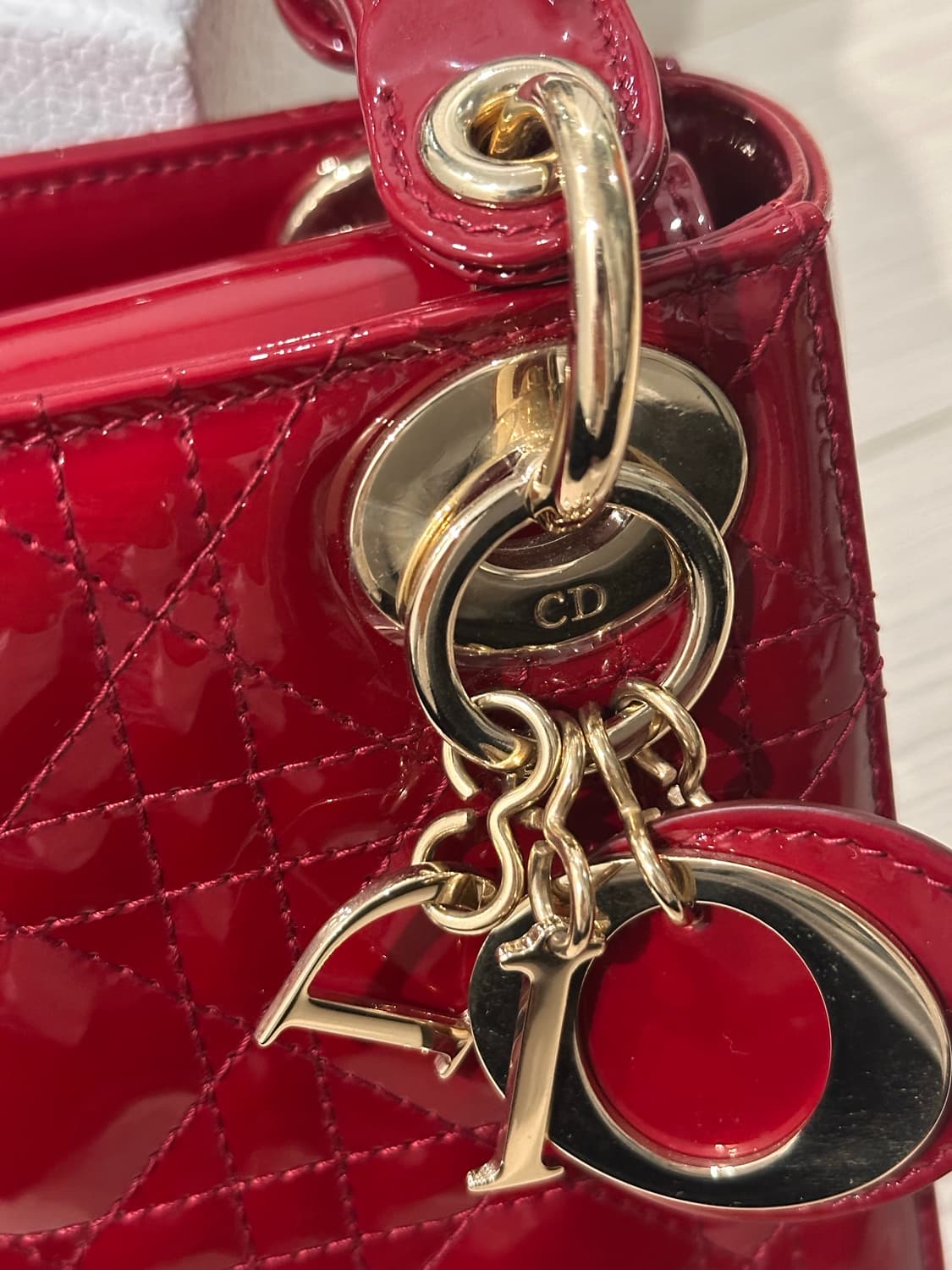 레이디 디올 미니 백 레드 페이턴트 상품이미지3