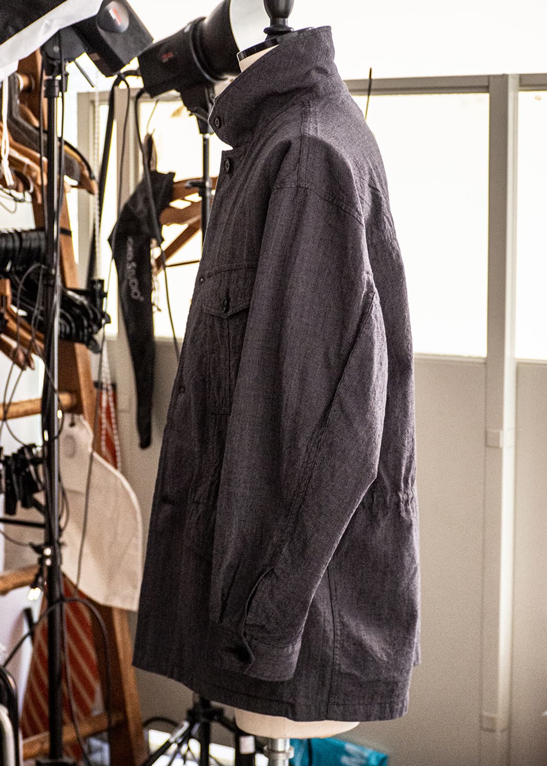 네스트로브컨팩트 울코튼린넨 사파리 자켓 상품이미지5