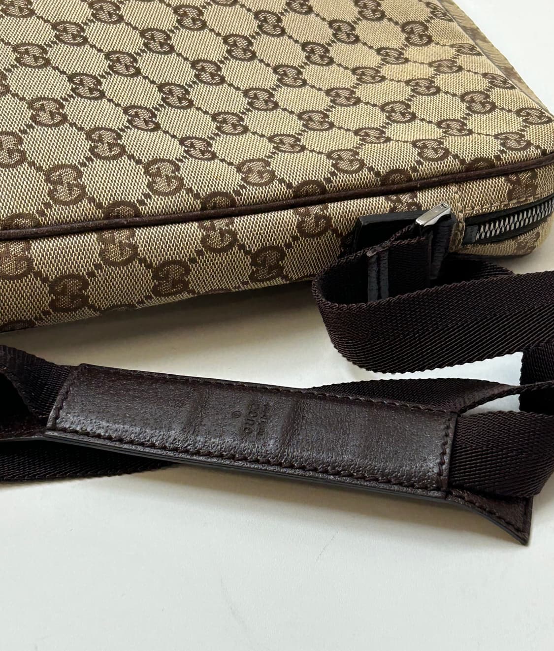 Gucci 구찌 GG 캔버스 크로스백 상품이미지4