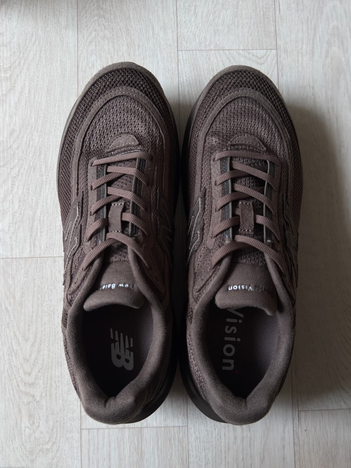 뉴발란스 디스트릭트비전 1080 v15 (275) 상품이미지3